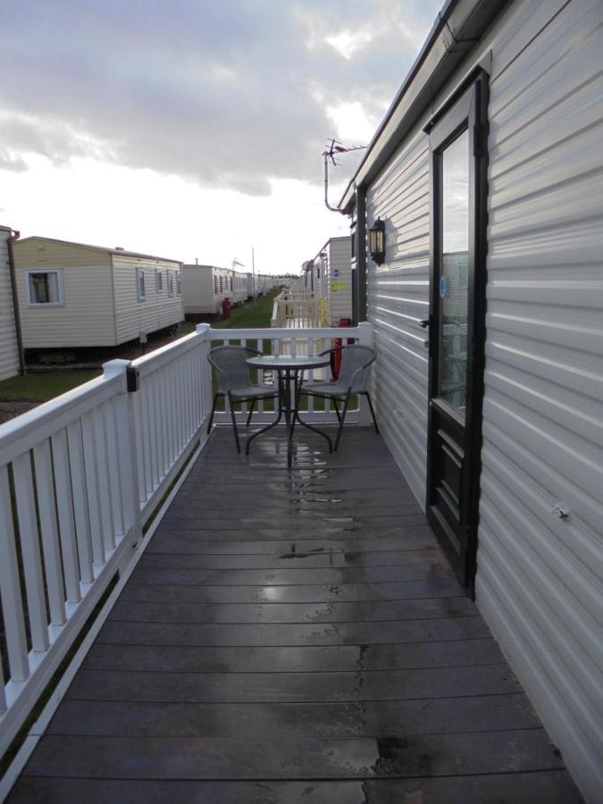 8 Berth Central Heated Golden Palm 查珀尔圣伦纳兹 外观 照片